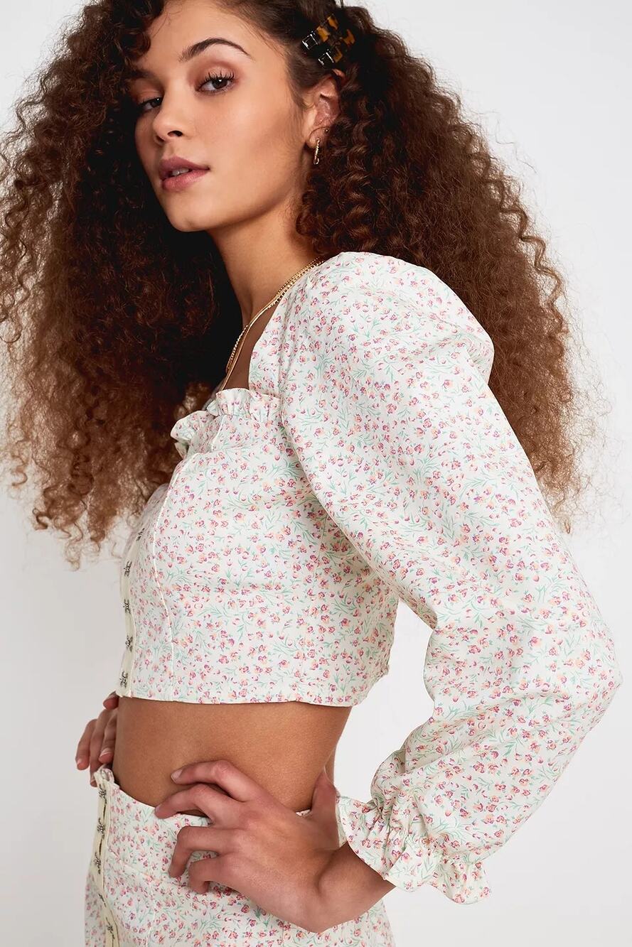 Urban Outfitters Top Love Struck Floral Hook Eye Cropped Ditzy Cream Size S